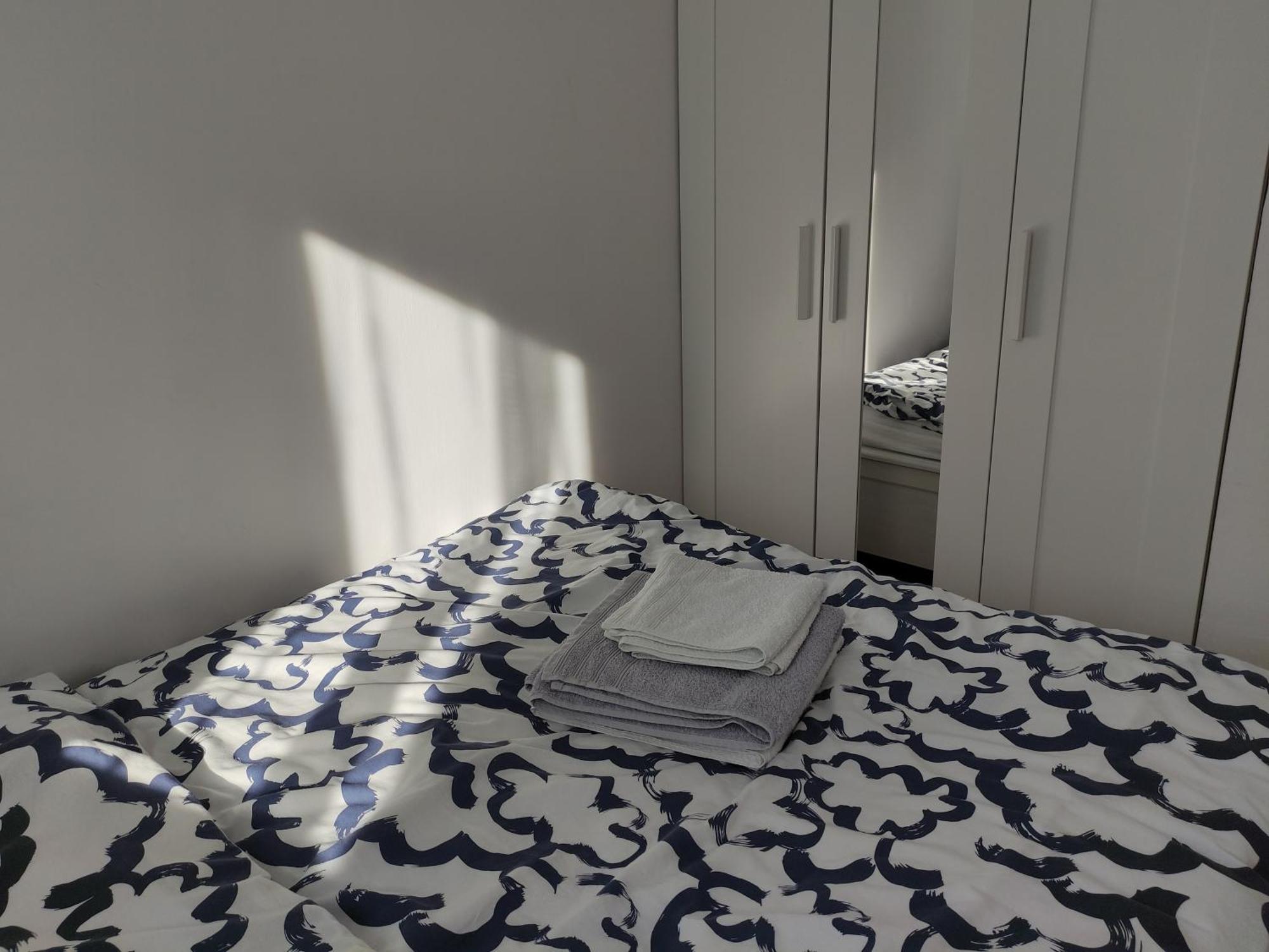 Apartament Rondo Onz Varsóvia Exterior foto